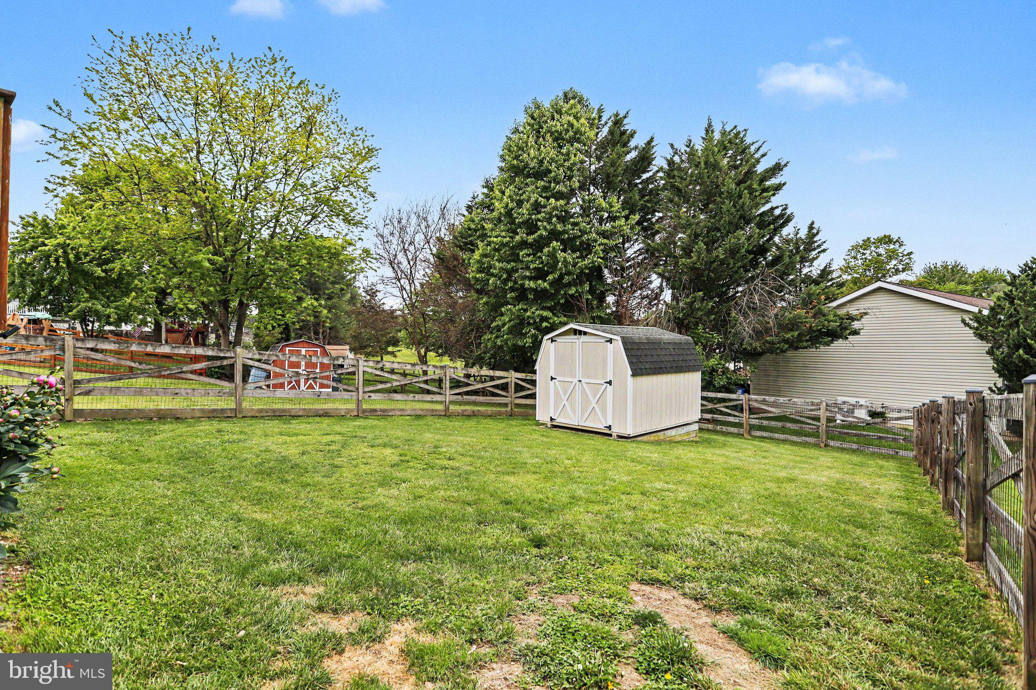 417 South Columbus Avenue Littlestown, PA 17340 - Photo 27 of 31