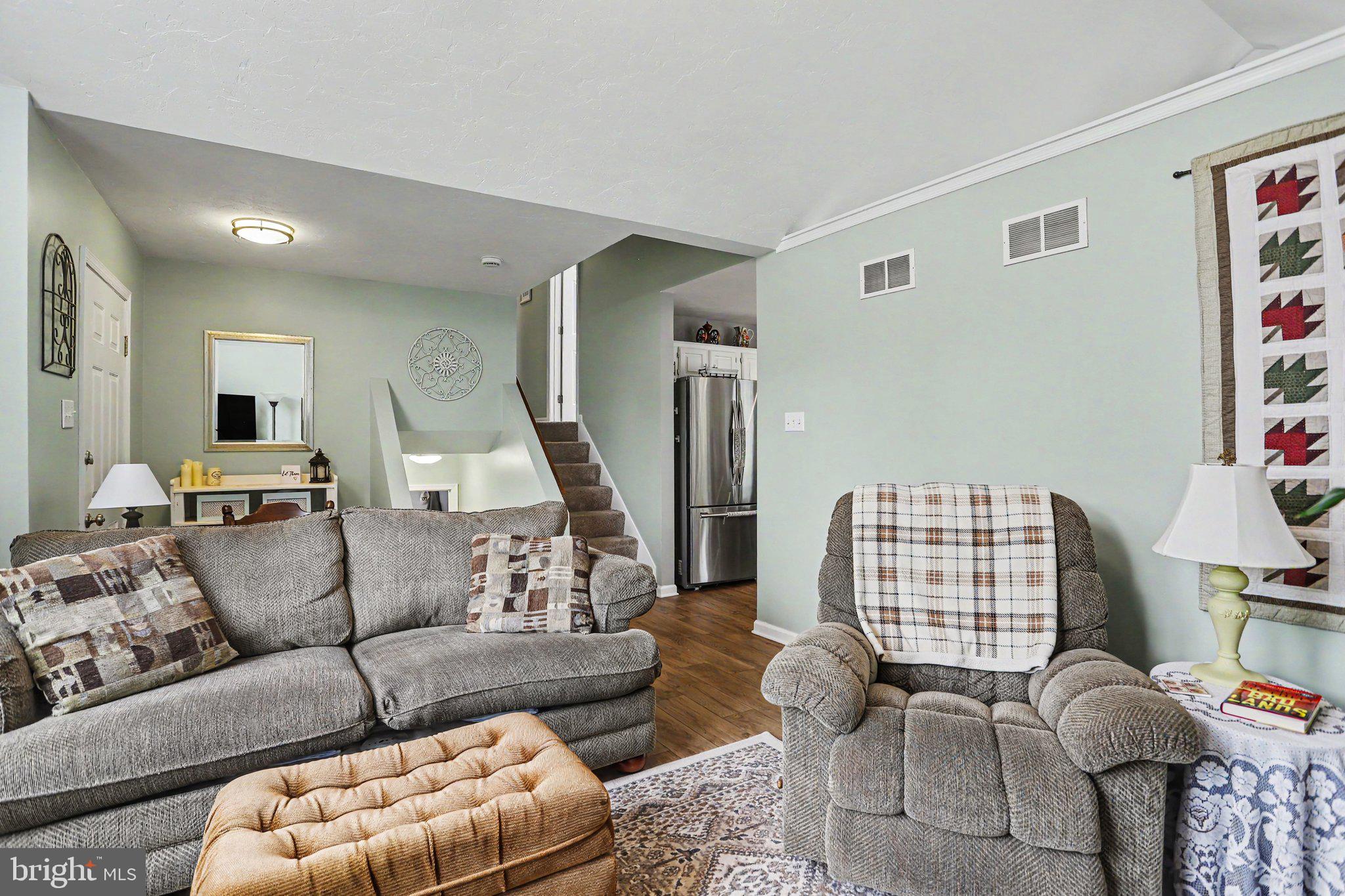 417 South Columbus Avenue Littlestown, PA 17340 - Photo 4 of 31