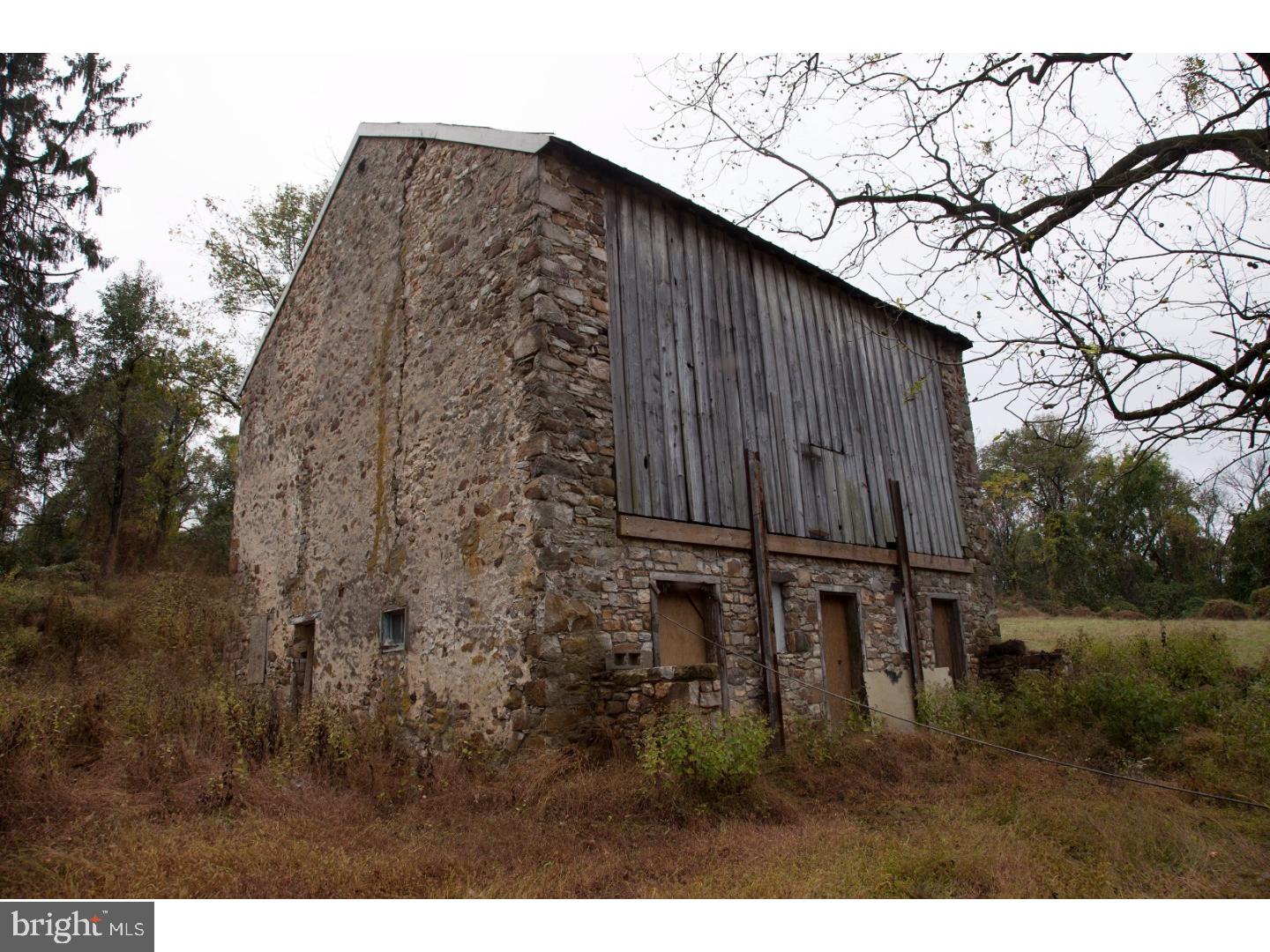 4128 Howell Road Malvern, PA 19355 - Photo 21 of 25