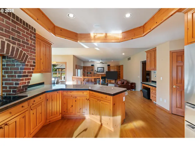 $1,575,000 | 12000 Northeast 227th Avenue, Brush Prairie, WA 98606