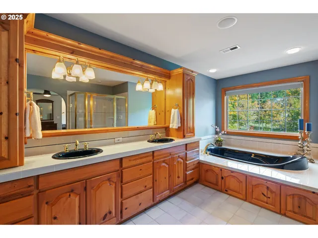 $1,575,000 | 12000 Northeast 227th Avenue, Brush Prairie, WA 98606