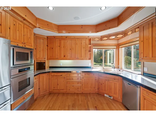 $1,575,000 | 12000 Northeast 227th Avenue, Brush Prairie, WA 98606