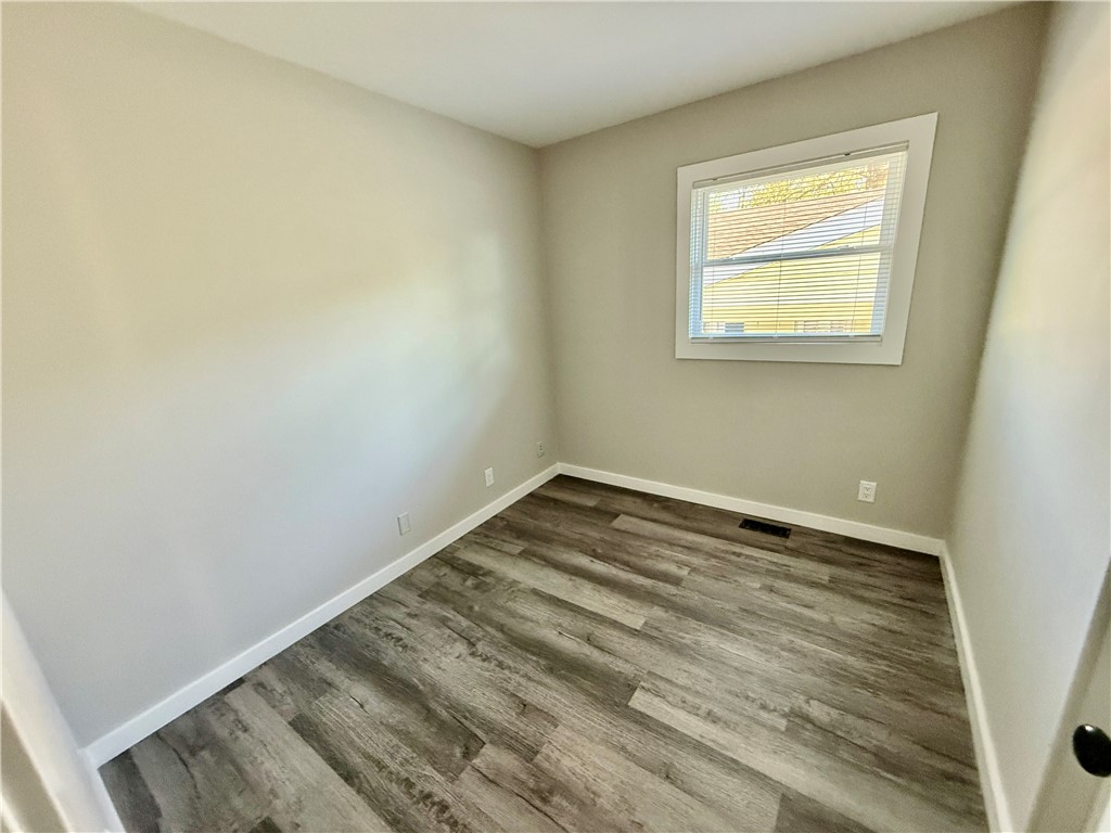 31 Sickles Drive Decatur, IL 62521 - Photo 8 of 17
