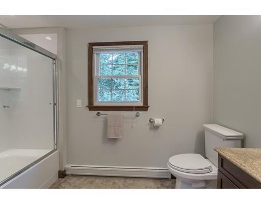 8 Pinewood Road Chelmsford, MA 01824 - Photo 13 of 26