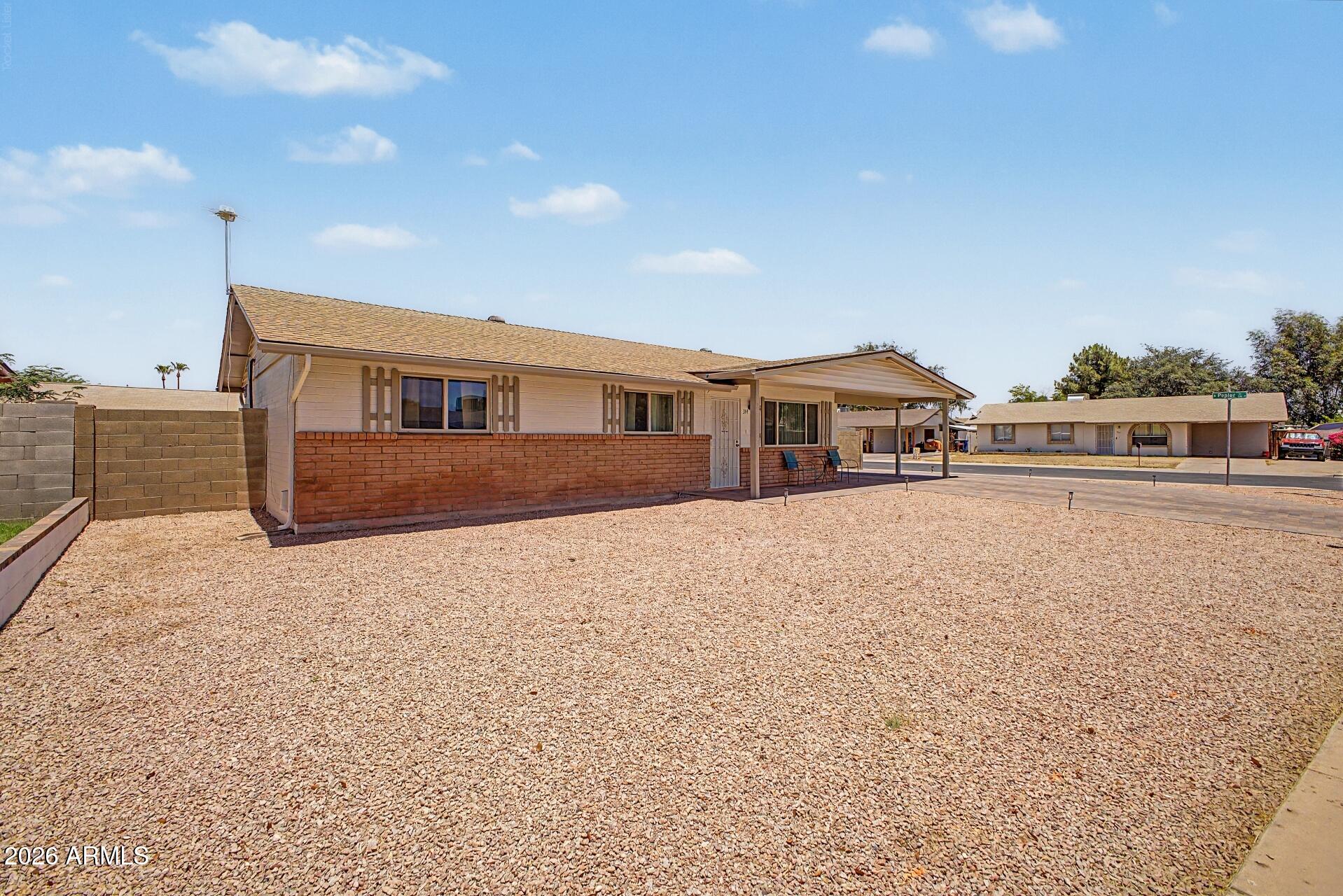 314 West Pinon Avenue Gilbert, AZ 85233 - Photo 3 of 24