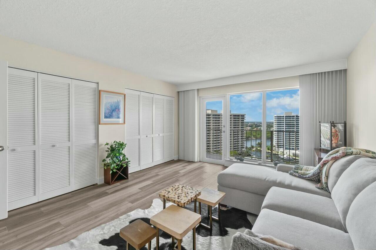 4001 North Ocean Boulevard, Unit 1602 Boca Raton, FL 33431 - Photo 12 of 39 GUEST BEDROOM