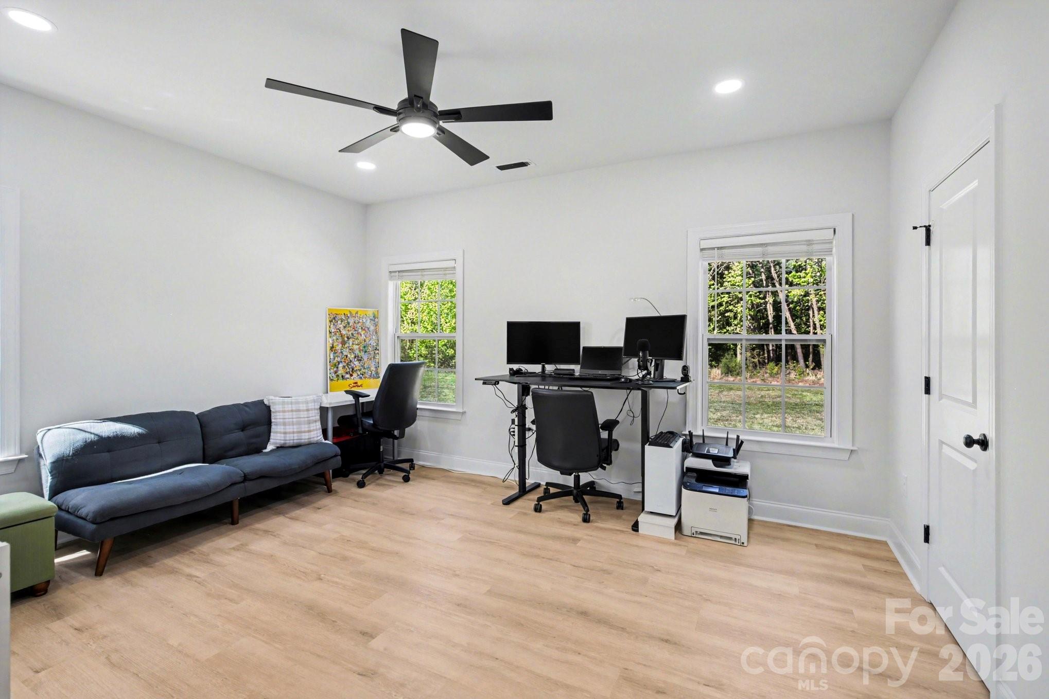 5305 Ridgefall Road Greensboro, NC 27410 - Photo 13 of 28