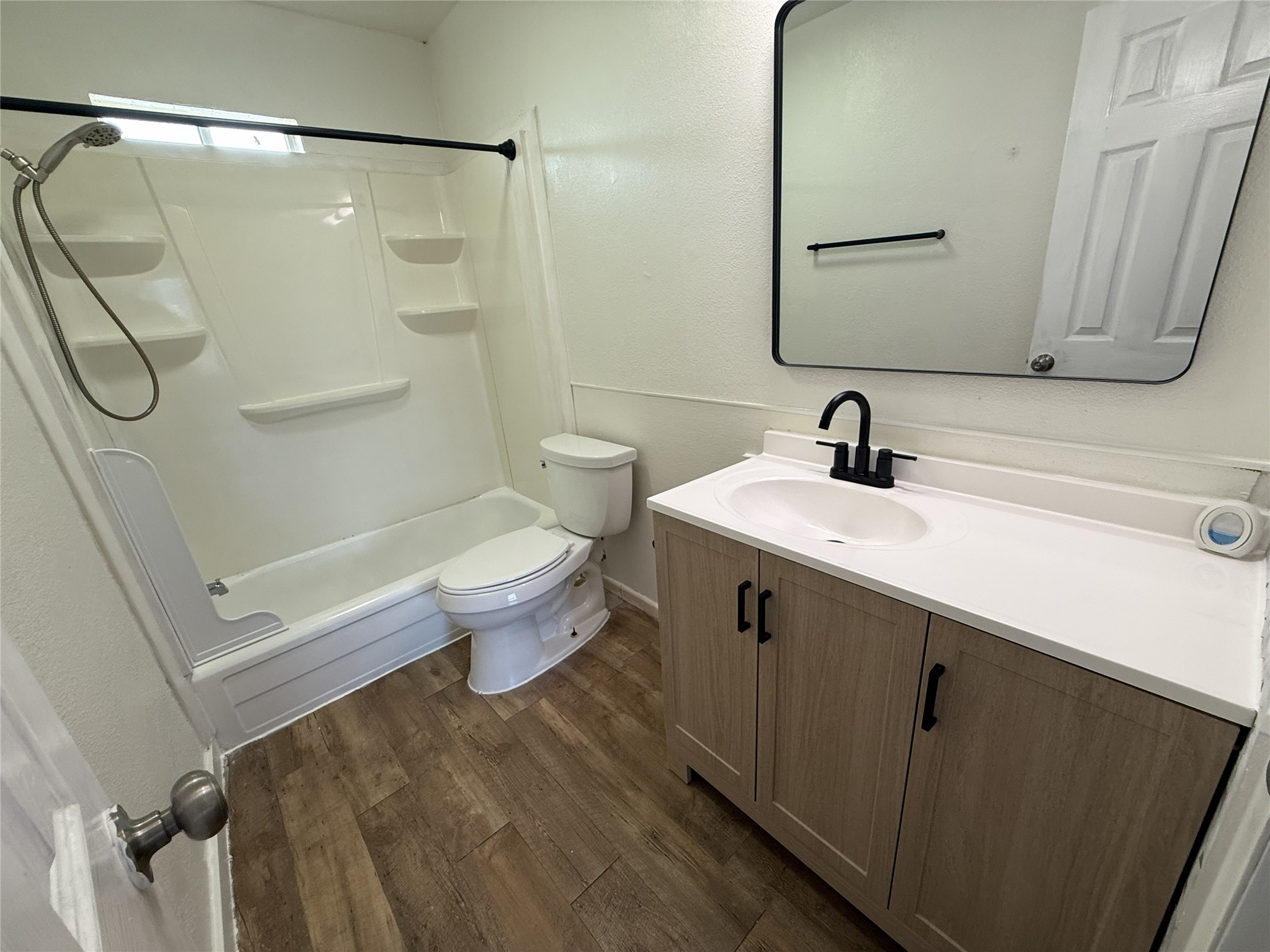 1529 Wirt Road, Unit 28 Houston, TX 77055 - Photo 13 of 20 Gallery Image 13