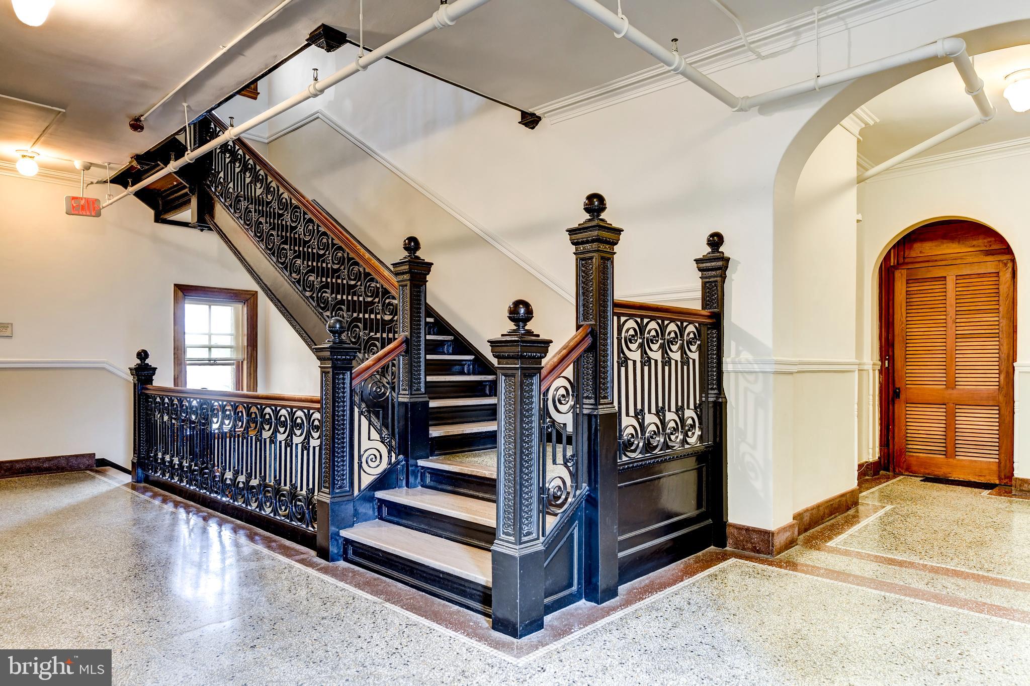 2853 Ontario Road Northwest, Unit 502 Washington, DC 20009 - Photo 18 of 49