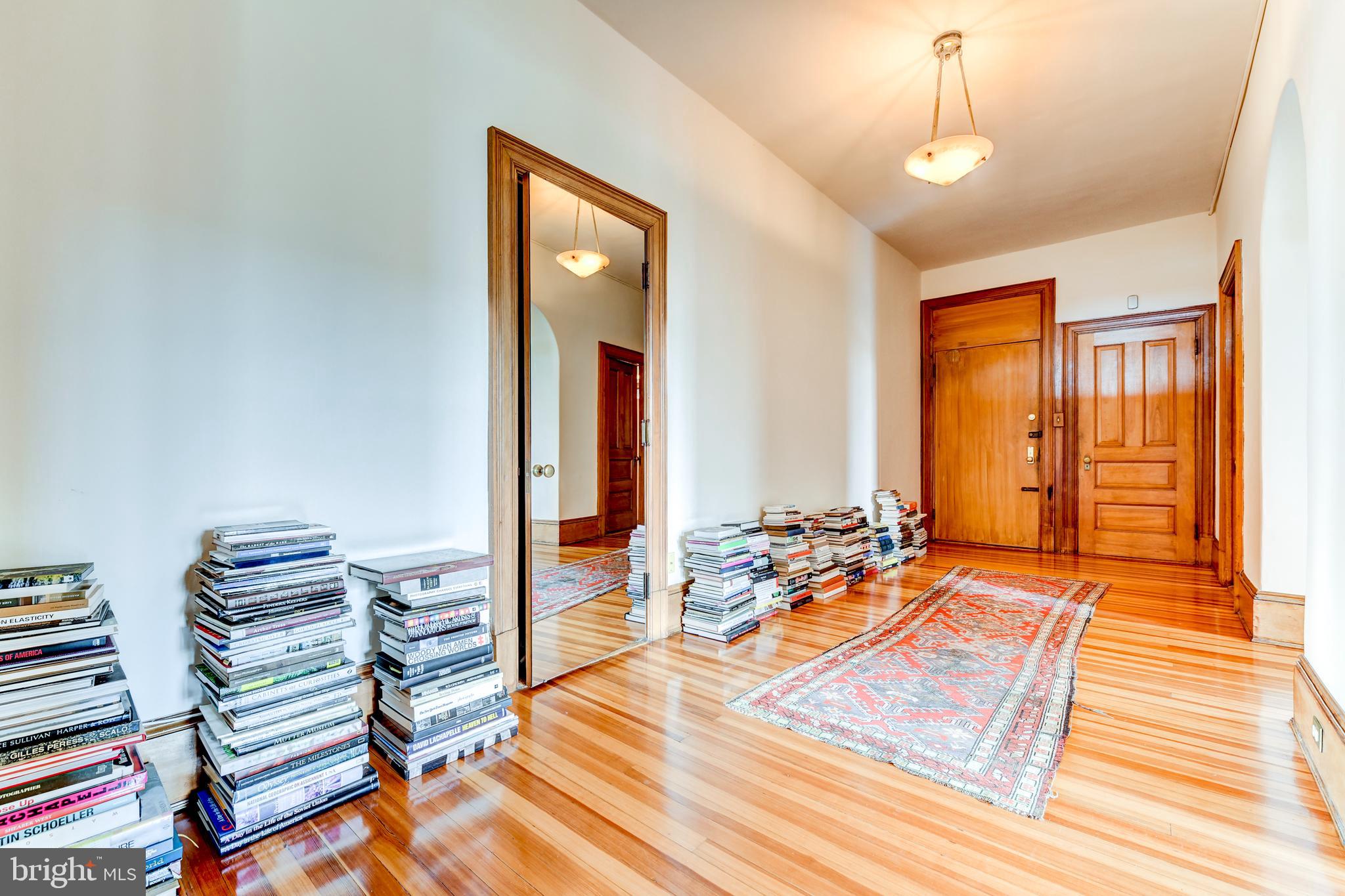 2853 Ontario Road Northwest, Unit 502 Washington, DC 20009 - Photo 21 of 49