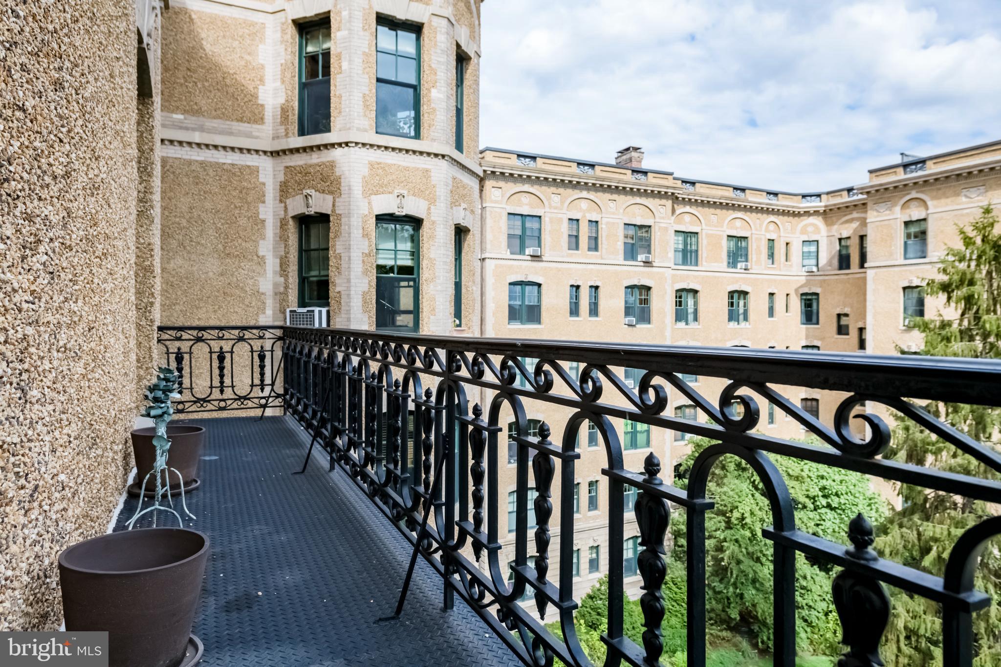 2853 Ontario Road Northwest, Unit 502 Washington, DC 20009 - Photo 38 of 49