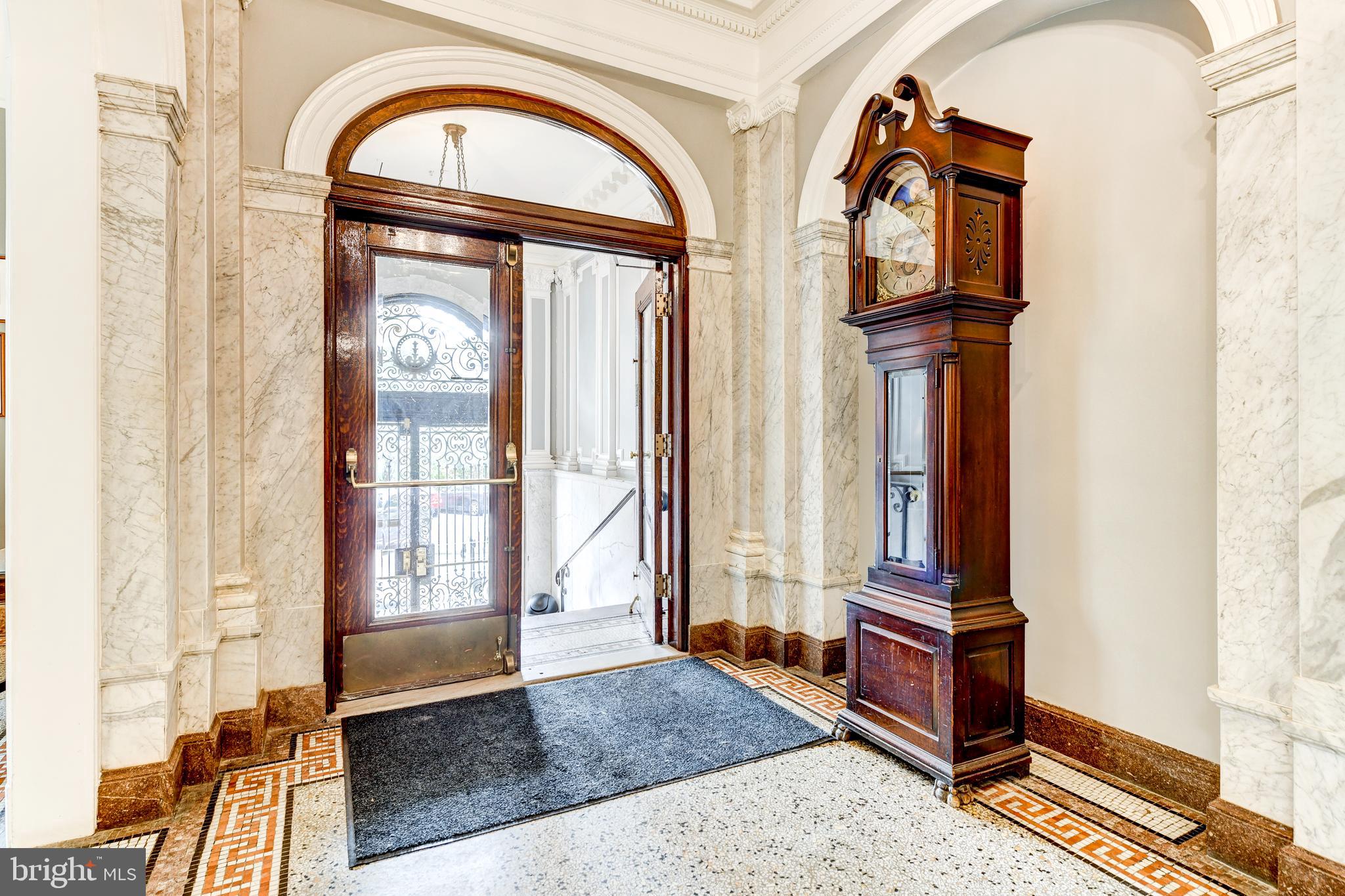 2853 Ontario Road Northwest, Unit 502 Washington, DC 20009 - Photo 10 of 49