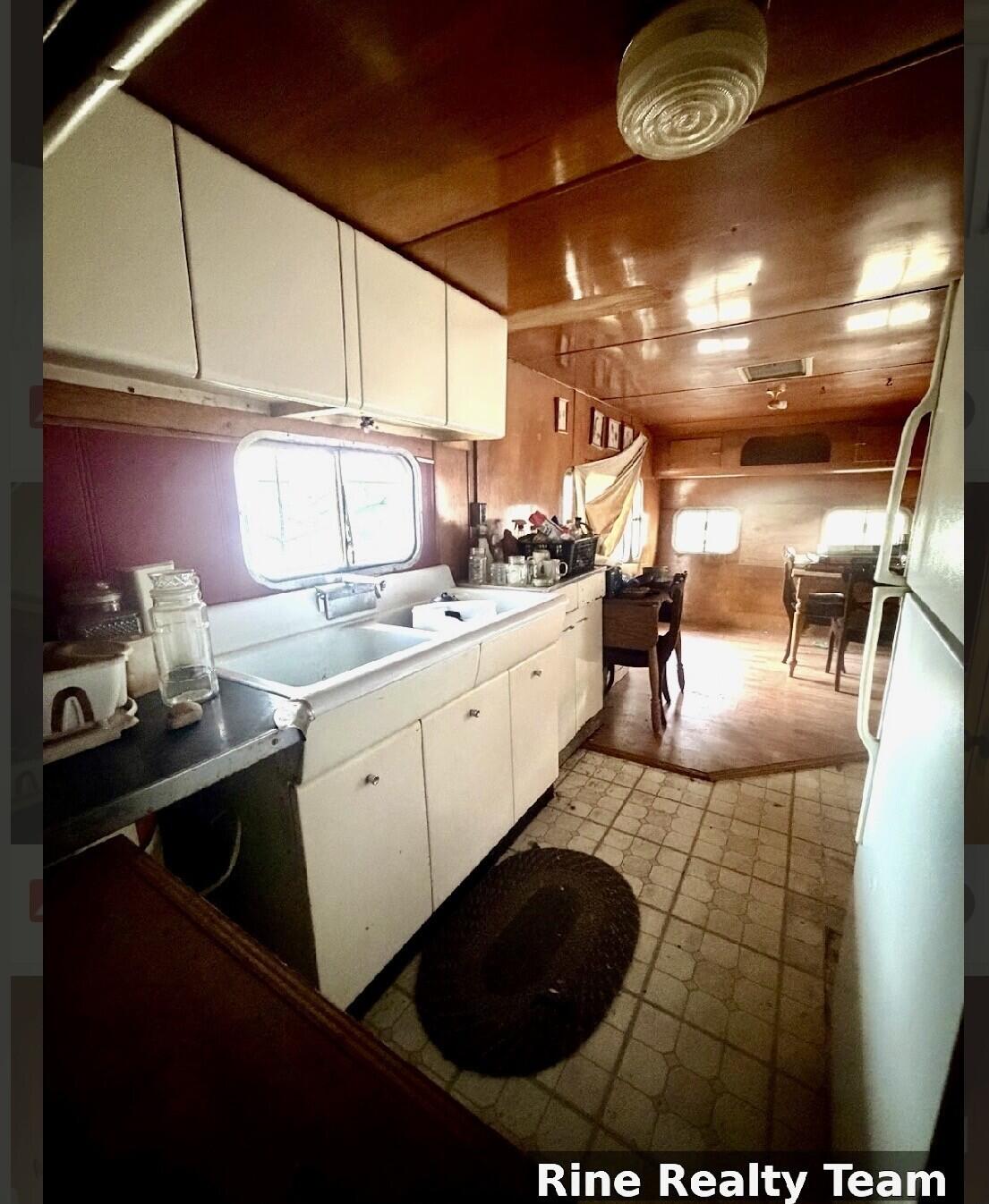 10624 West 22 1/2 Road Mesick, MI 49668 - Photo 24 of 28 10624 W 22 103