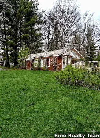 $62,000 | 10624 West 22 1/2 Road, Mesick, MI 49668