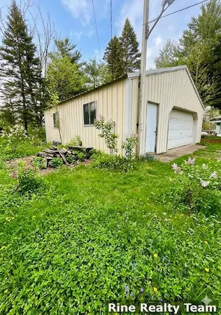 $62,000 | 10624 West 22 1/2 Road, Mesick, MI 49668