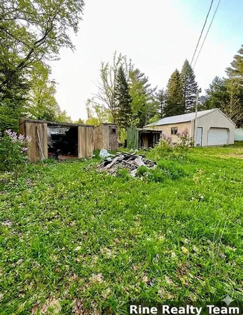 $62,000 | 10624 West 22 1/2 Road, Mesick, MI 49668