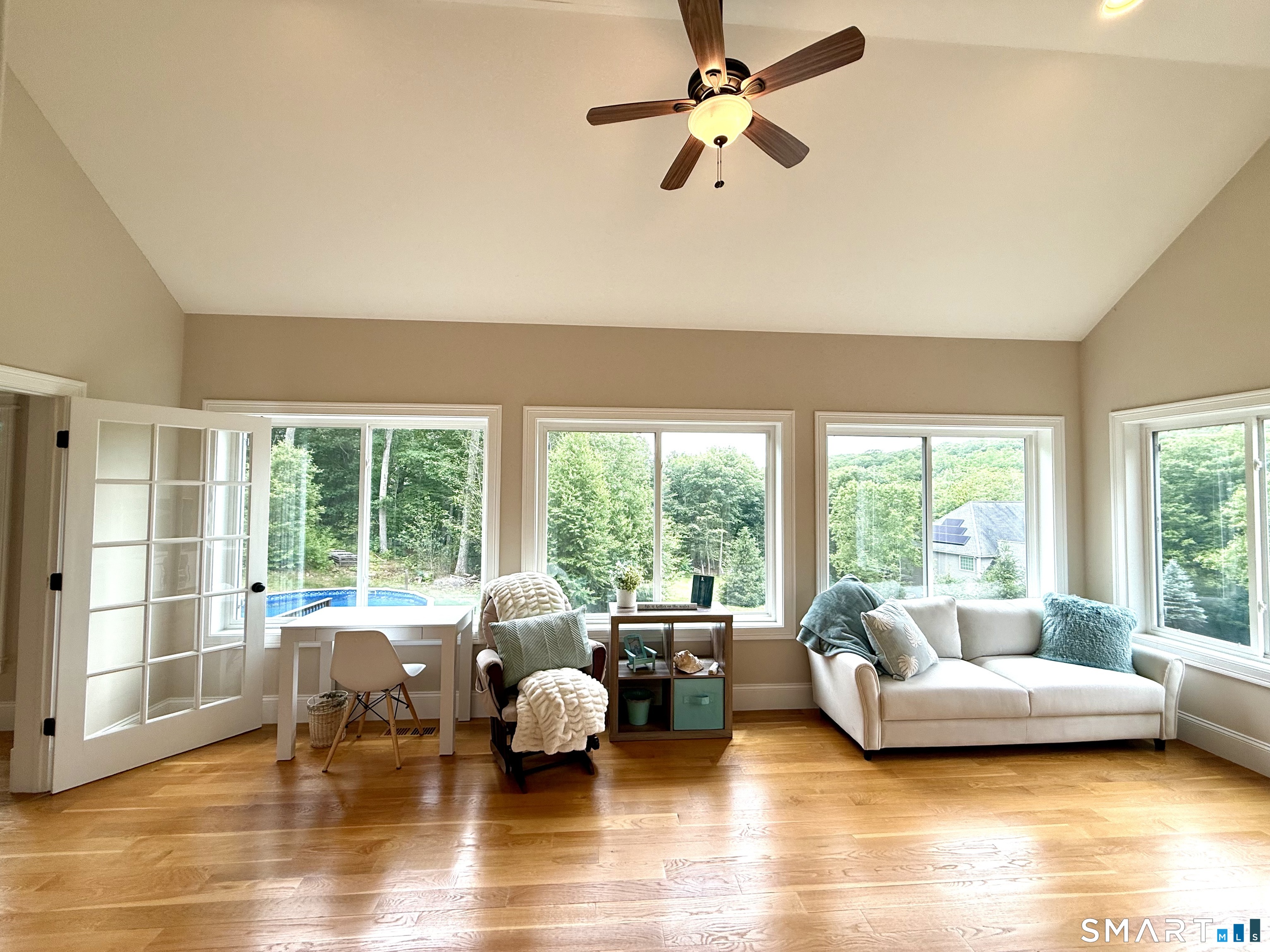 46 Hoseye Coach Road Newtown, CT 06482 - Photo 8 of 36
