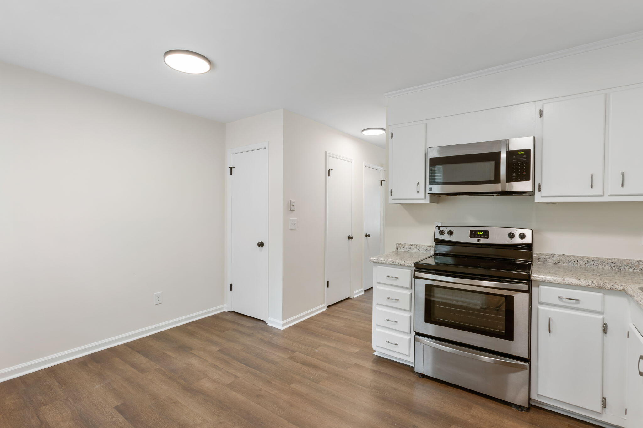 270 Fleming Road, Unit B Charleston, SC 29412 - Photo 7 of 17