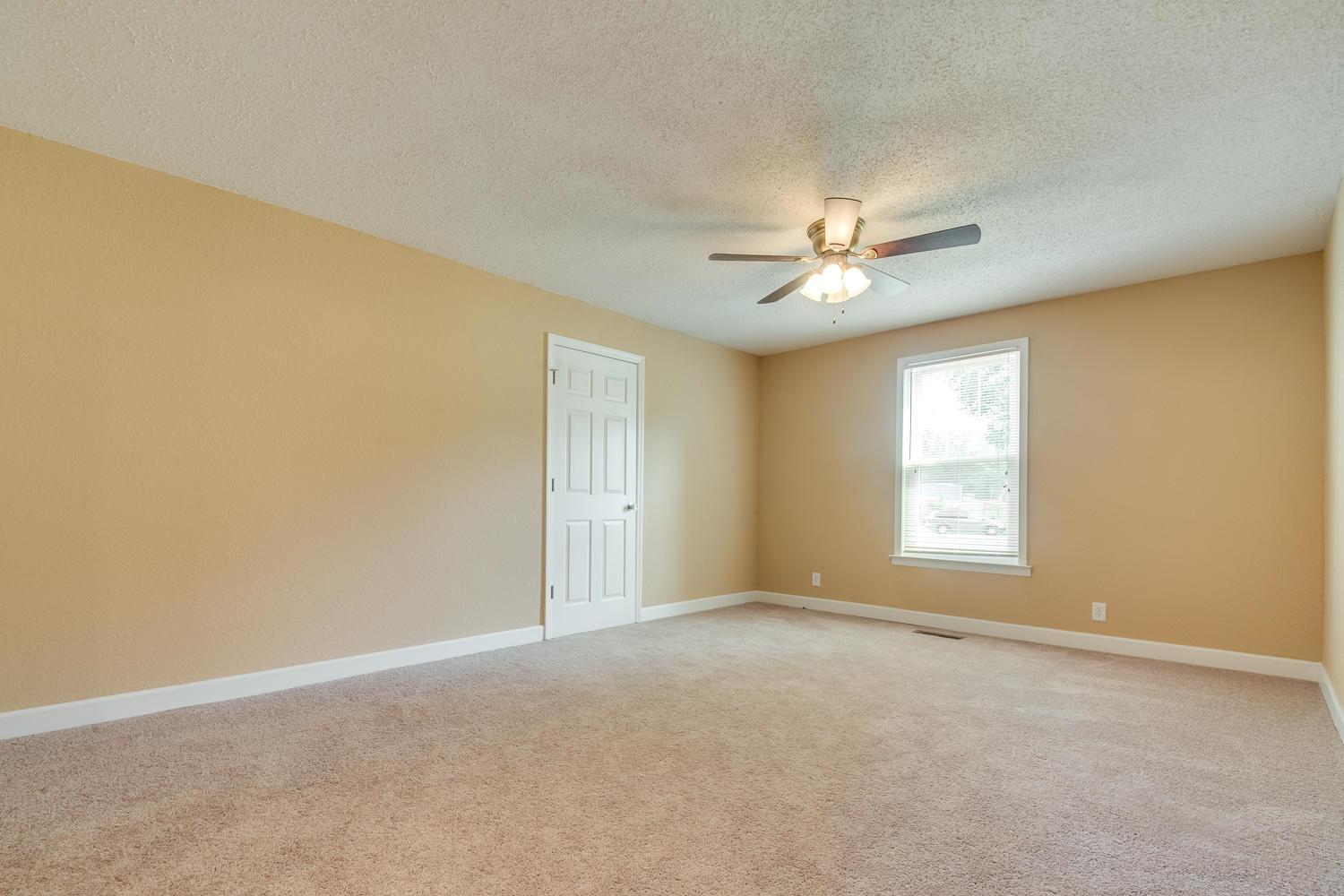 1605 Happy Valley Road Rossville, GA 30741 - Photo 21 of 30 121