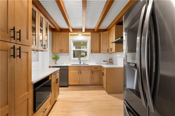 $619,000 | 4808 West 77th Terrace, Prairie Village, KS 66208
