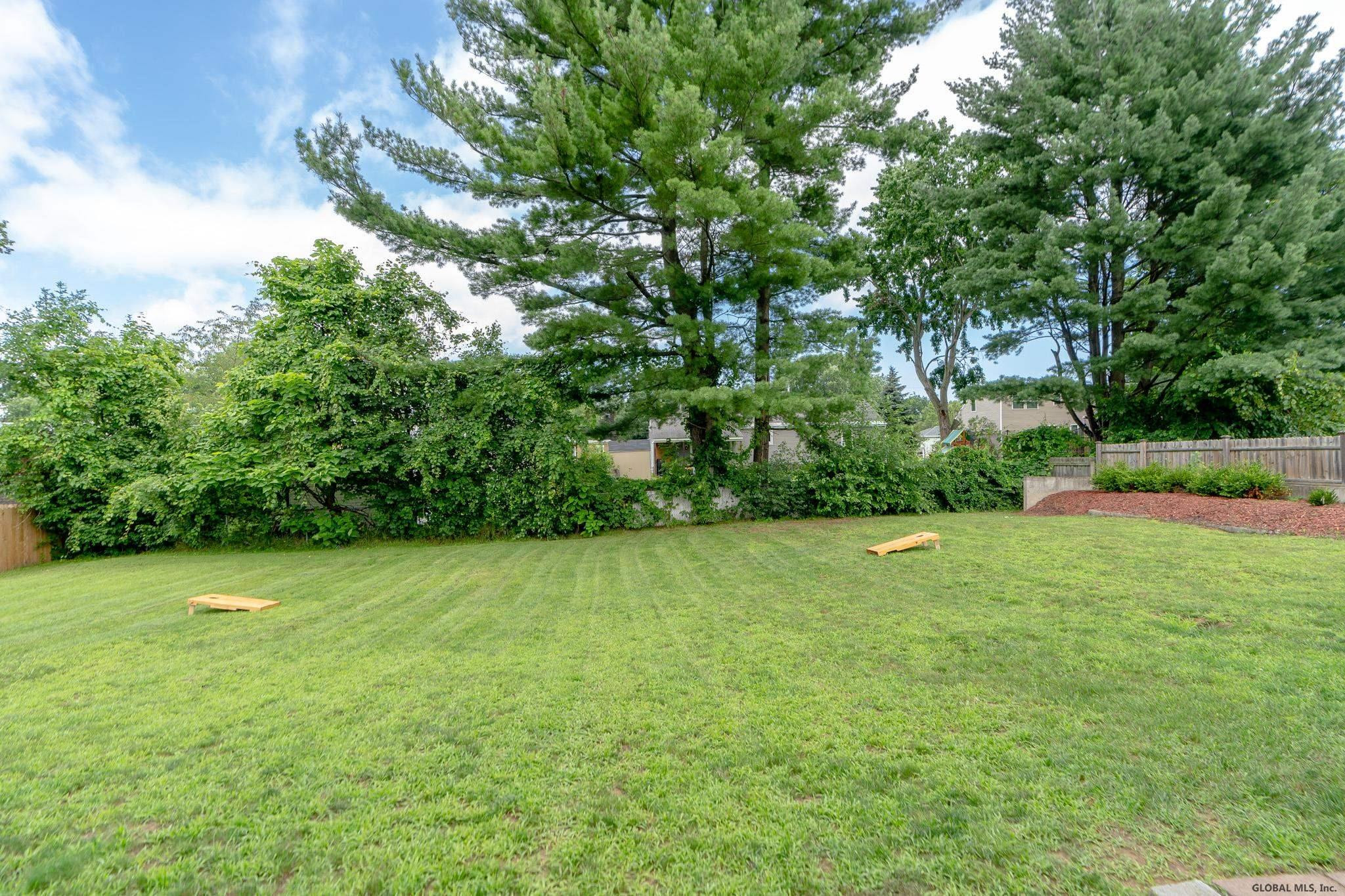 10 Rondack Road Colonie, NY 12205 - Photo 3 of 27 Photo 3
