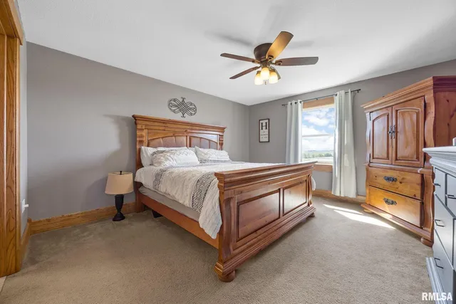 $280,000 | 211 Summit Drive, Tipton, IA 52772