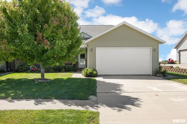 $280,000 | 211 Summit Drive, Tipton, IA 52772