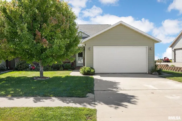 $280,000 | 211 Summit Drive, Tipton, IA 52772