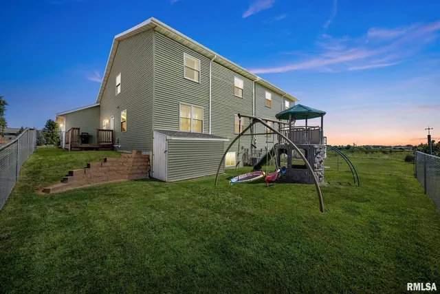 $280,000 | 211 Summit Drive, Tipton, IA 52772