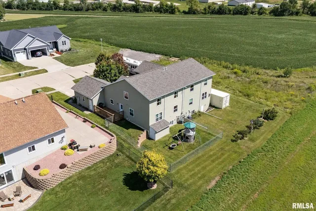$280,000 | 211 Summit Drive, Tipton, IA 52772