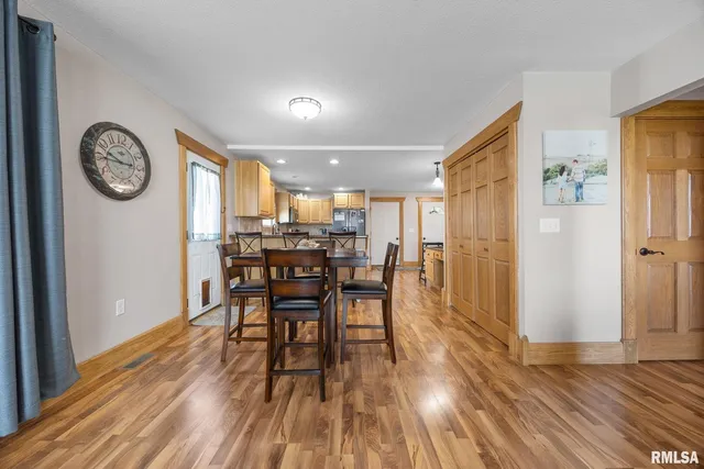 $280,000 | 211 Summit Drive, Tipton, IA 52772