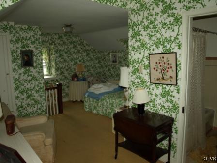 1874 Meadows Road Bethlehem, PA 18015 - Photo 9 of 20 Gallery Image 9