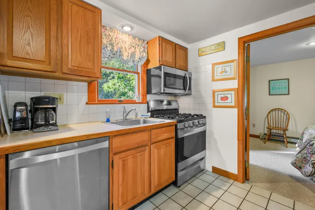 $700,000 | 17 South Street, South Yarmouth, MA 02664