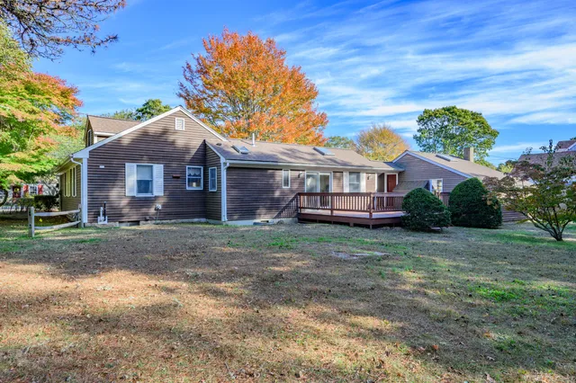 $700,000 | 17 South Street, South Yarmouth, MA 02664