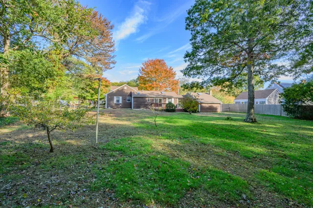 $700,000 | 17 South Street, South Yarmouth, MA 02664