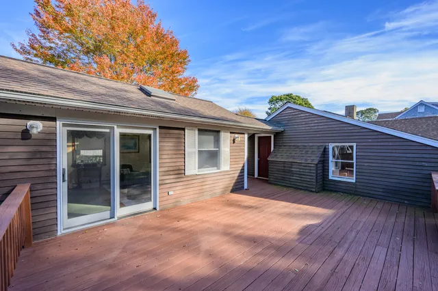 $700,000 | 17 South Street, South Yarmouth, MA 02664