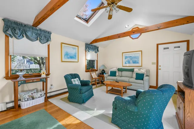 $700,000 | 17 South Street, South Yarmouth, MA 02664