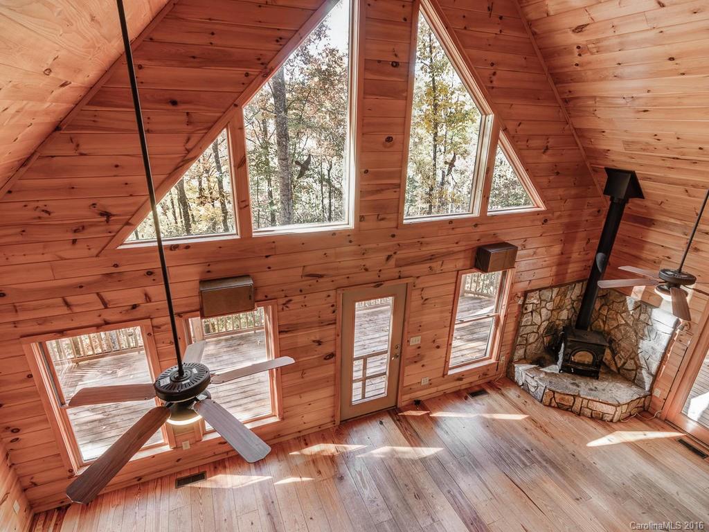 1307 Firefly Road Whittier, NC 28789 - Photo 11 of 24 Gallery Image 11