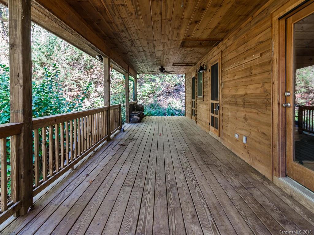 1307 Firefly Road Whittier, NC 28789 - Photo 20 of 24 Gallery Image 20