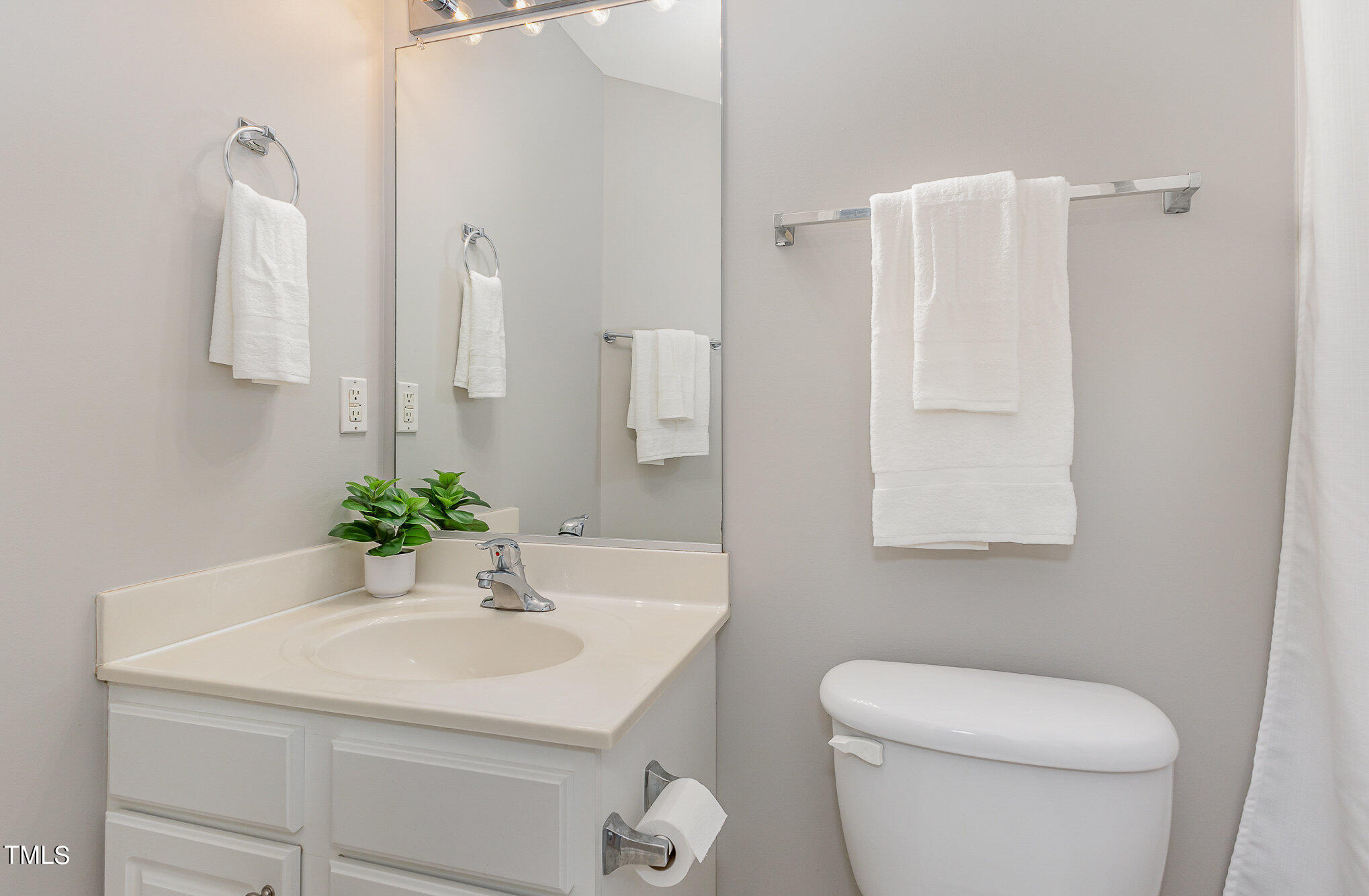3124 Winding Waters Way Raleigh, NC 27614 - Photo 16 of 24 019_bc4a2159-edit_291