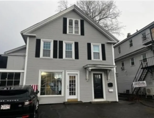 $1,900 | 600 Main Street, Unit 2, Shrewsbury, MA 01545