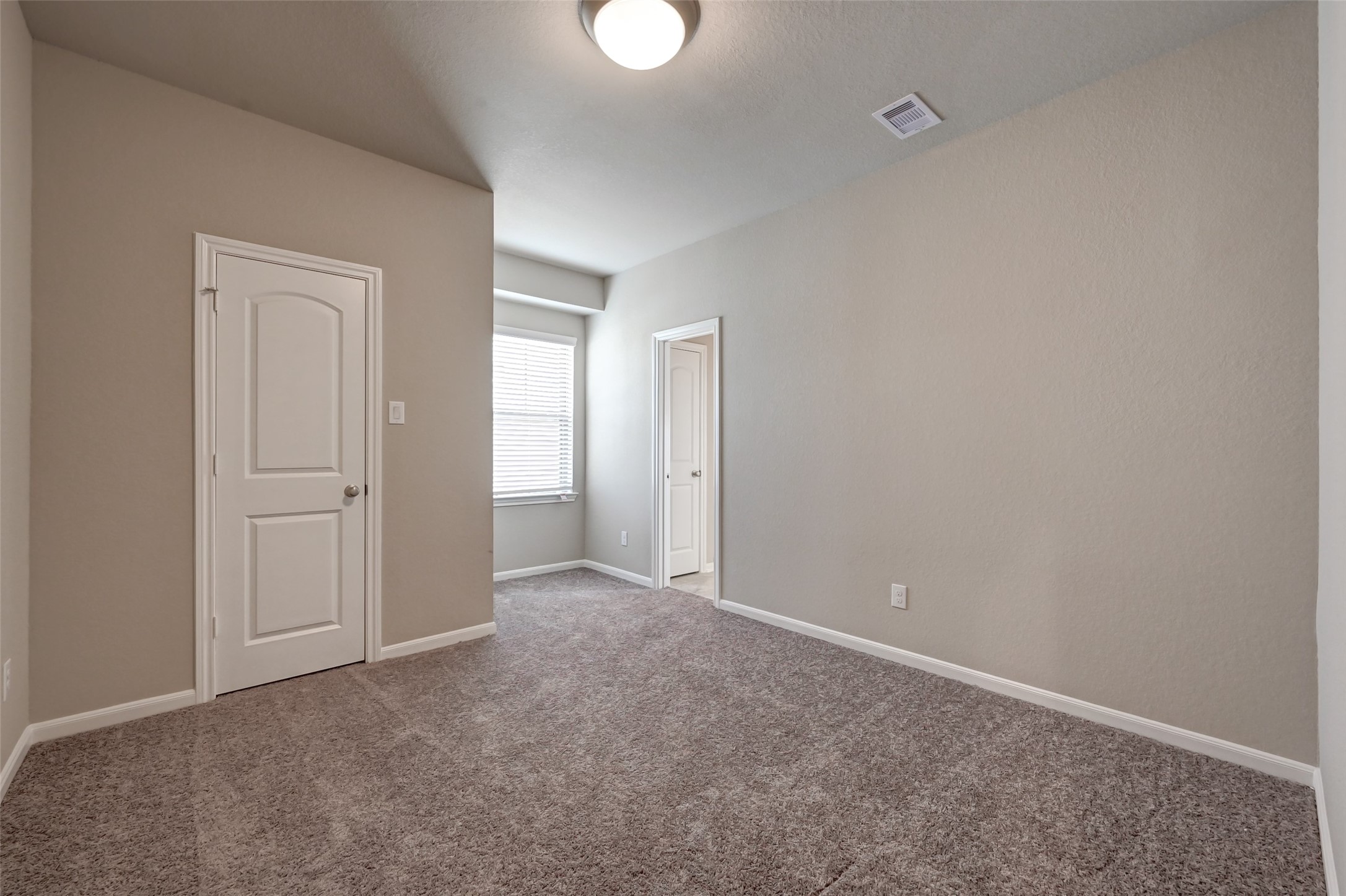 5039 Prairie Terrace Lane Fulshear, TX 77441 - Photo 14 of 16 Secondary bedroom