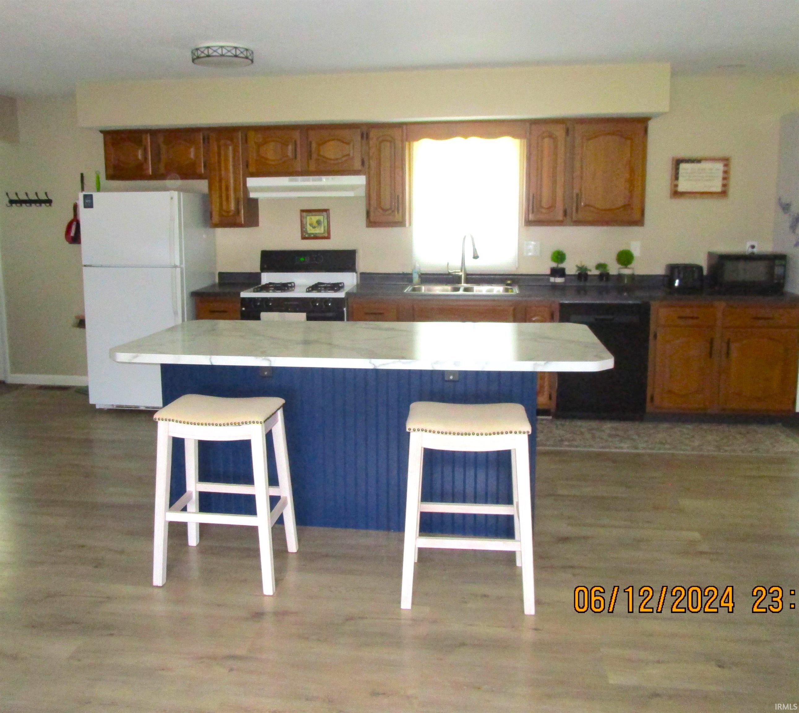 1018 West Oakdene Drive Decatur, IN 46733 - Photo 6 of 14 Gallery Image 6
