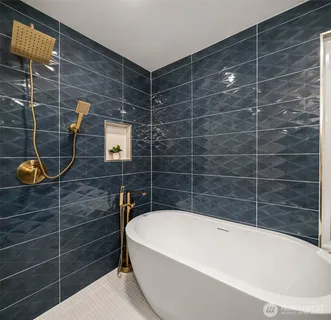 $1,350,000 | 701 10th Street, Mukilteo, WA 98275