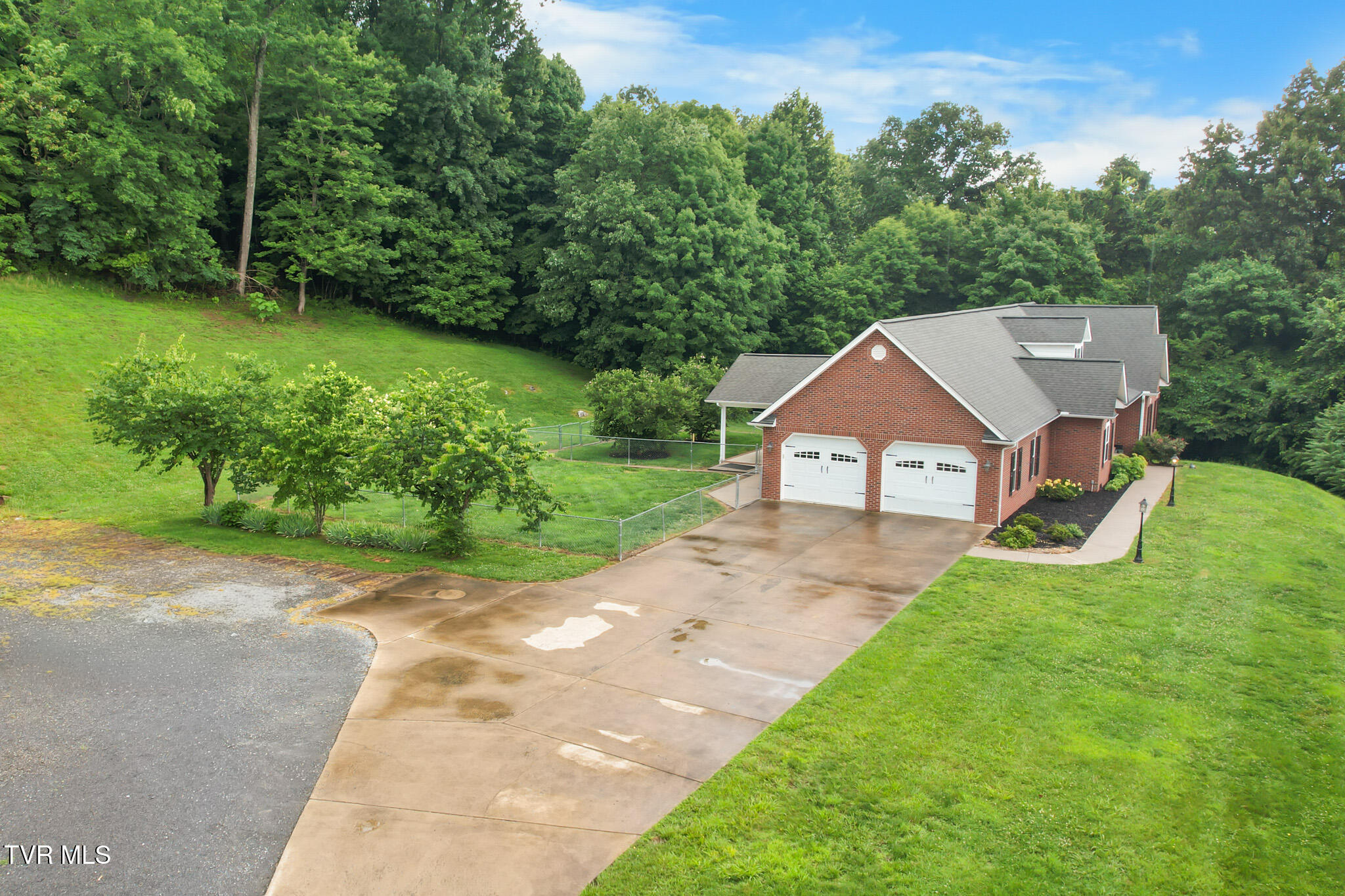 3315 Island Road, Unit 1 Blountville, TN 37617 - Photo 7 of 58 DJI_0178