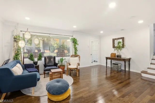 $4,300 | 214 South Valley Road, West Orange, NJ 07052