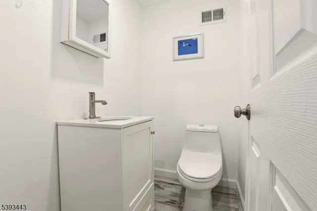 $4,300 | 214 South Valley Road, West Orange, NJ 07052