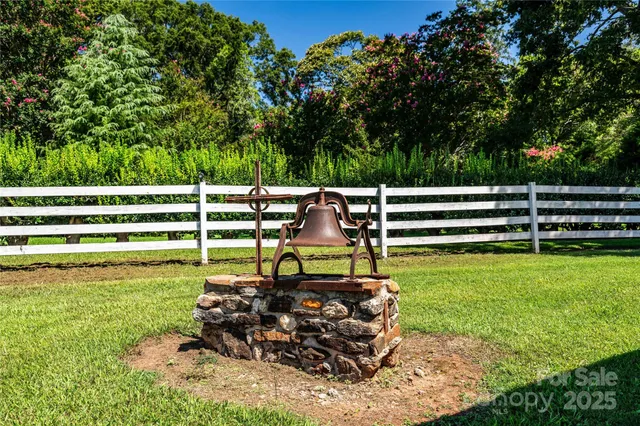 $1,650,000 | 3651 Highway 10 Highway, Newton, NC 28658