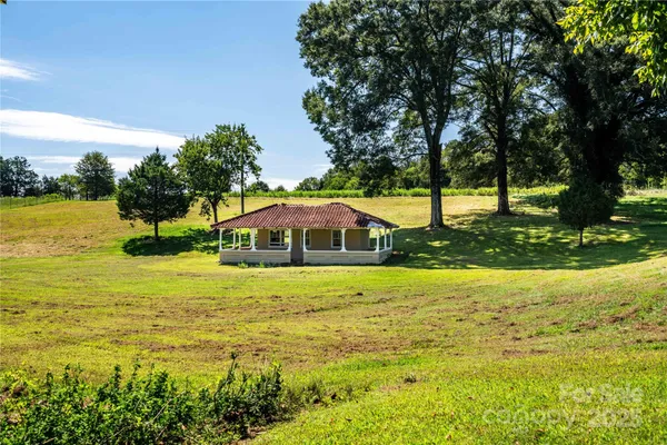 $1,650,000 | 3651 Highway 10 Highway, Newton, NC 28658