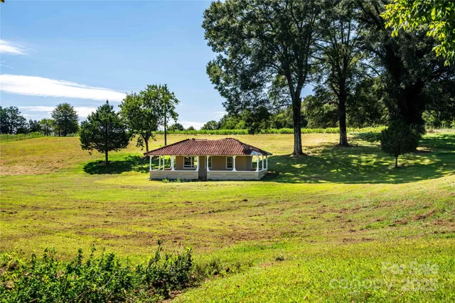 $1,650,000 | 3651 Highway 10 Highway, Newton, NC 28658